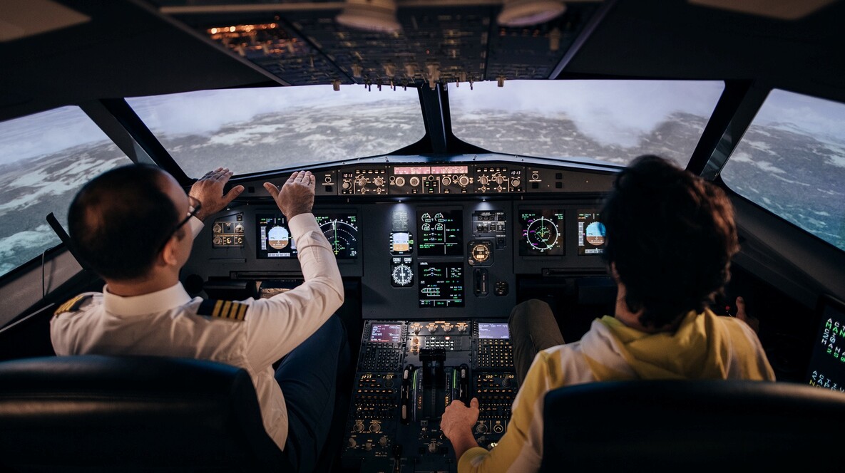 İki Kişi için Airbus A320 Uçuş Simülatörü Deneyimi Patrona Hediye Muğla'da - İki Kişi için Airbus A320 Uçuş Simülatörü Deneyimi