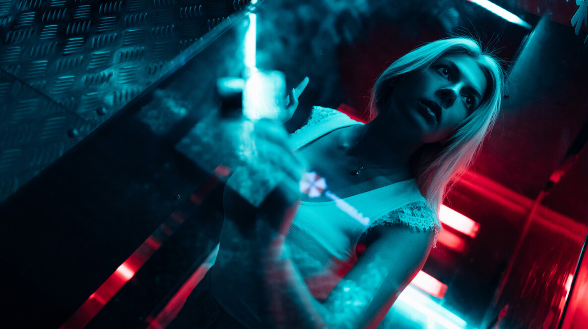 İki Kişi için Odadan Kaçış Oyunu Bayan Sevgiliye Hediye - İki Kişi için Odadan Kaçış Oyunu