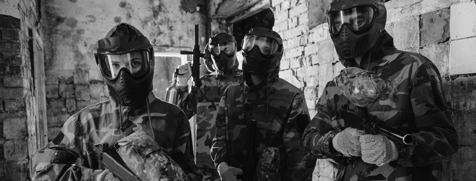 Fotoğraf 1 - Arkadaş Grubu için Gece Paintball