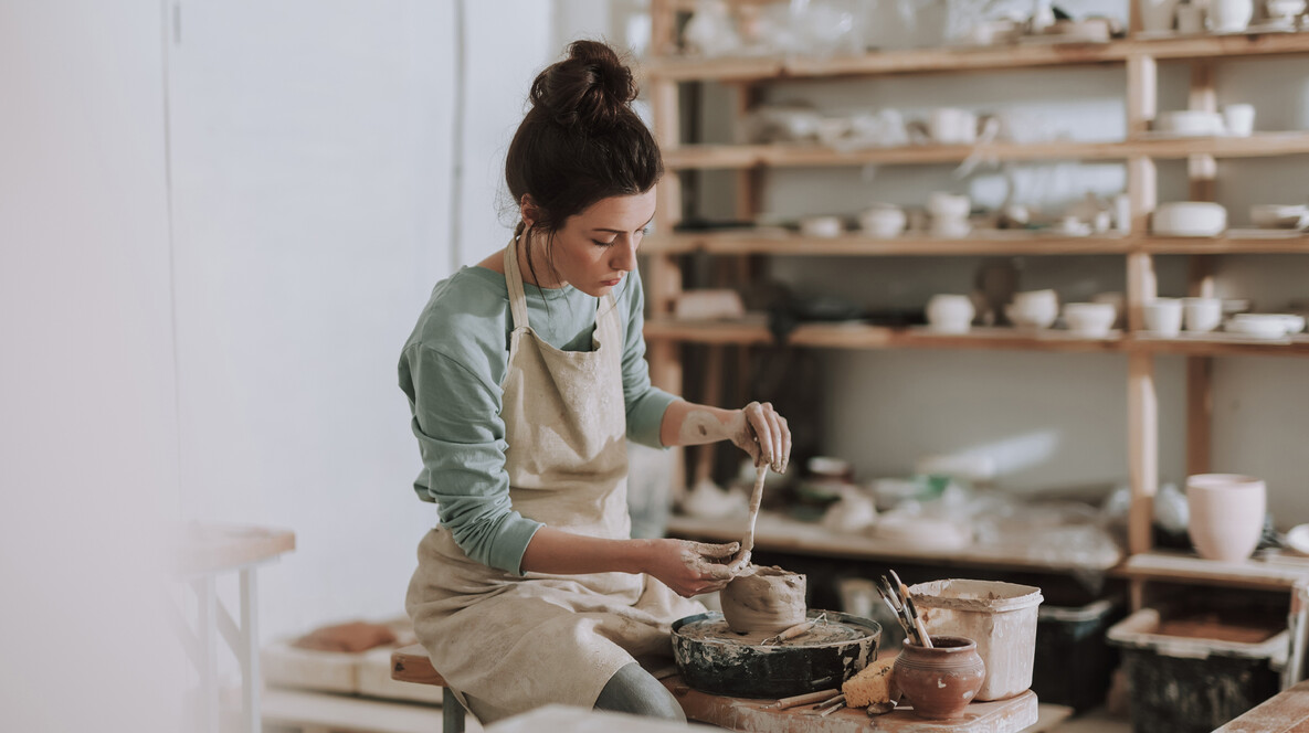 Çömlekçi Çarkında Seramik Atölyesi Yeğene doğum günü hediyesi Muğla'da - Çömlekçi Çarkında Seramik Atölyesi