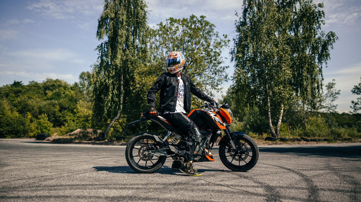 Motosiklet Sürüş Eğitimi Adrenalin - Motosiklet Sürüş Eğitimi
