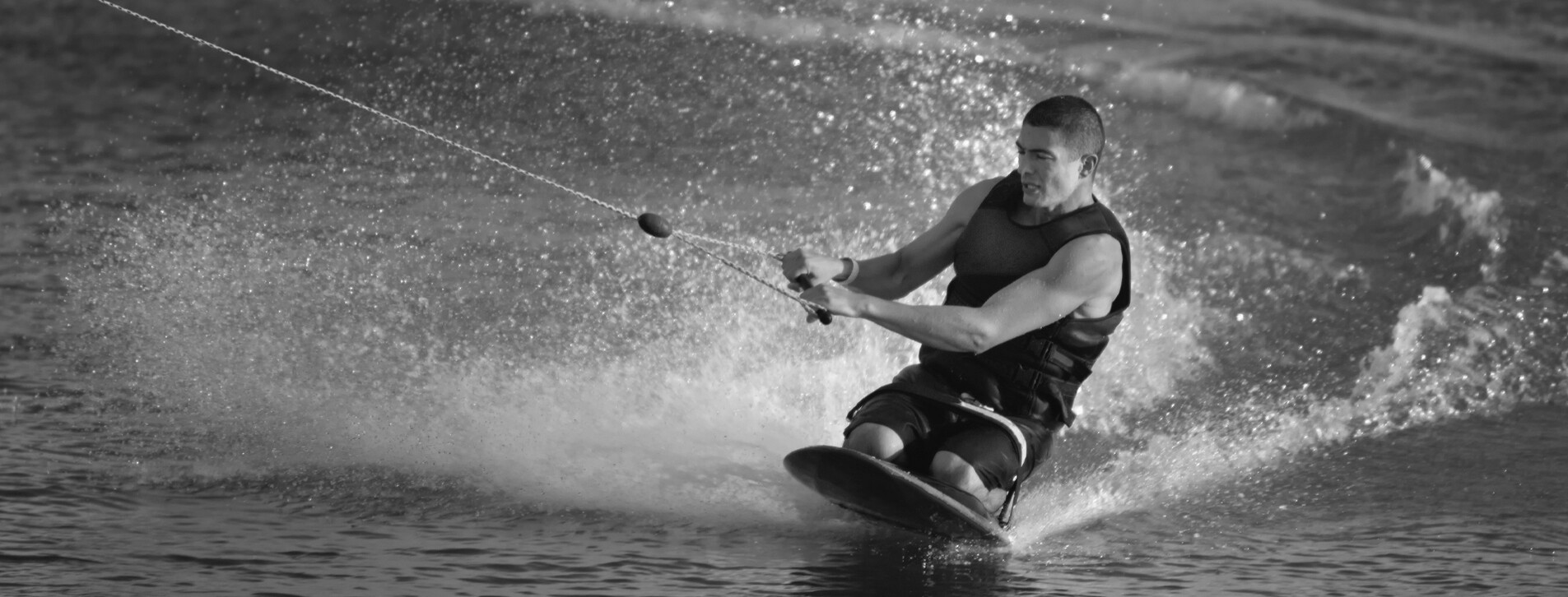 Fotoğraf 1 - İki Kişi için Kablolu Kneeboard Deneyimi
