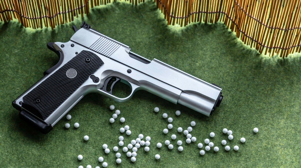 Airsoft Poligonunda Atış Deneyimi Airsoft Poligonunda Atış Deneyimi