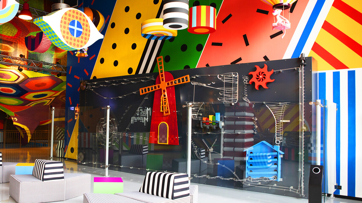 İki Kişi için İllüzyon Müzesi Ziyareti Kardeşe Hediye - İki Kişi için İllüzyon Müzesi Ziyareti