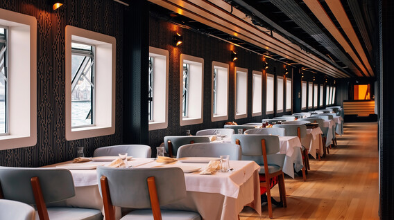 Aile için Tarihi Vapurda Gala Salonunda Kahvaltılı Boğaz Turu Anne Baba Hediyeleri - Aile için Tarihi Vapurda Gala Salonunda Kahvaltılı Boğaz Turu