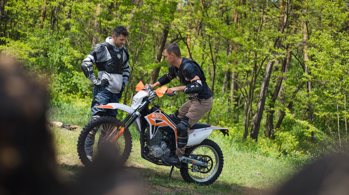 İstanbul'da Arkadaş Grubu için Enduro Turu Patrona Hediye Muğla'da - İstanbul'da Arkadaş Grubu için Enduro Turu