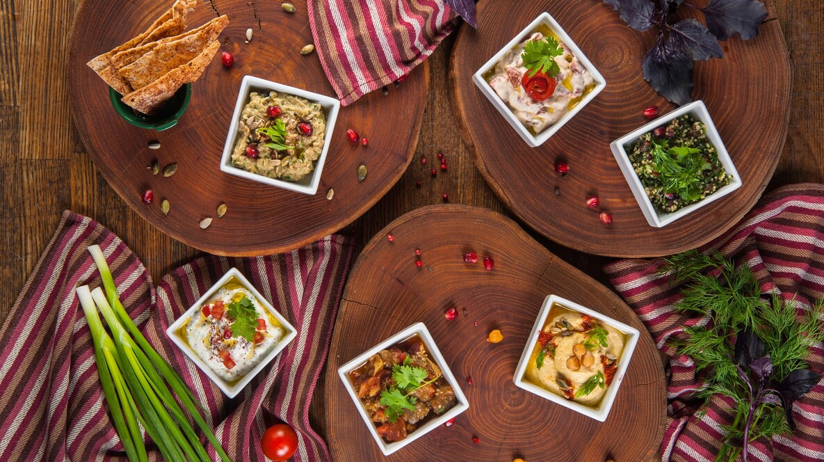 İstanbul'da İki Kişi için Türk Mezeleri Yapım Dersi Kocaya Sürpriz Kocaeli'de - İstanbul'da İki Kişi için Türk Mezeleri Yapım Dersi