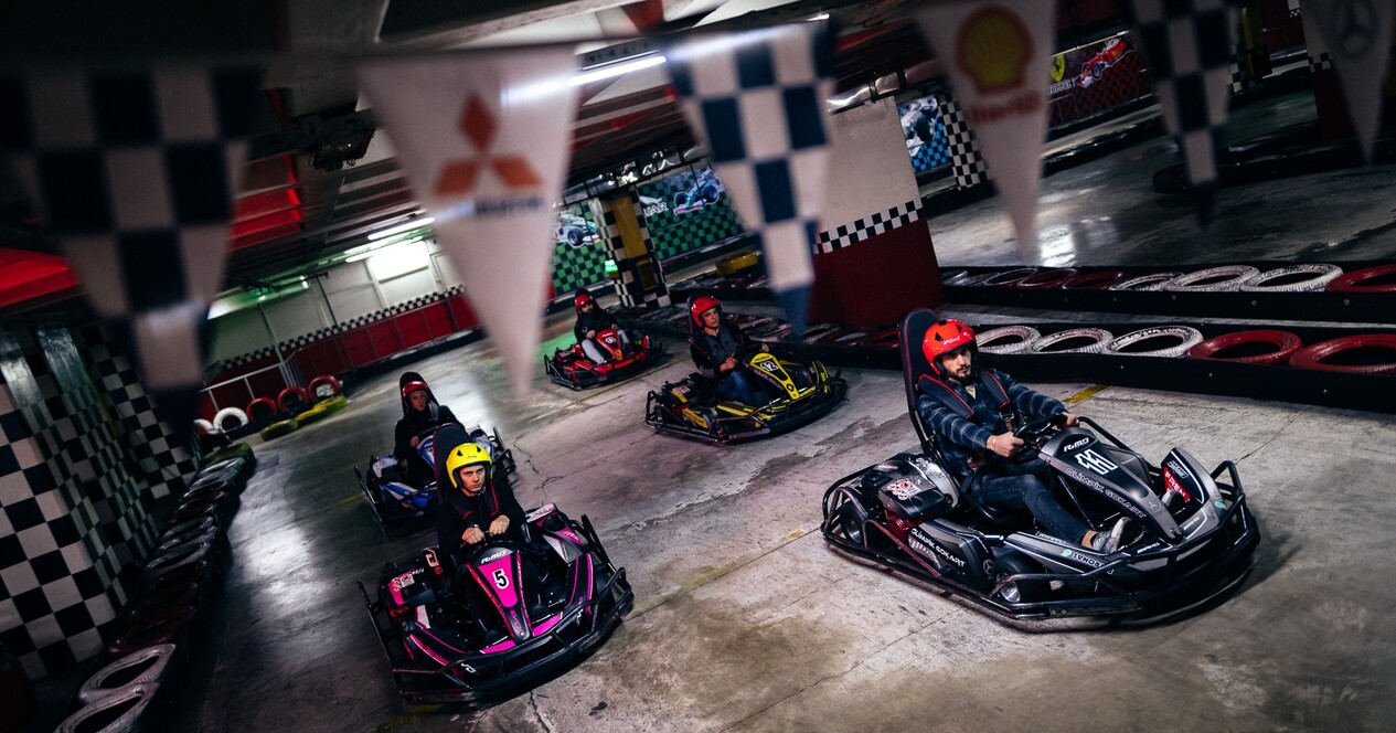 İstanbul'da Arkadaş Grubu için Karting - 12 Fotoğraf 12 - İstanbul'da Arkadaş Grubu için Karting