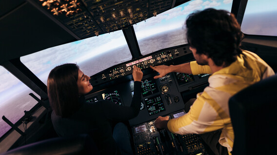 İki Kişi için Airbus A320 Uçuş Simülatörü Deneyimi İki Kişi için Airbus A320 Uçuş Simülatörü Deneyimi