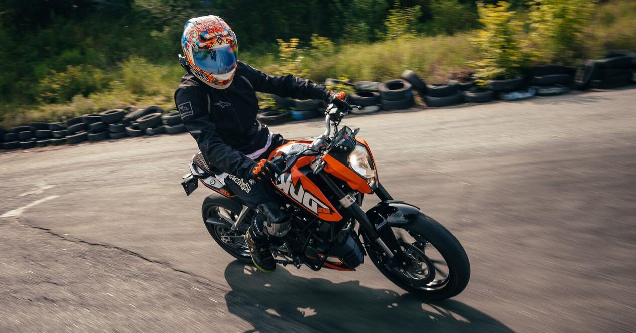 İki Kişi için Motosiklet Sürüş Eğitimi - 10 Fotoğraf 10 - İki Kişi için Motosiklet Sürüş Eğitimi