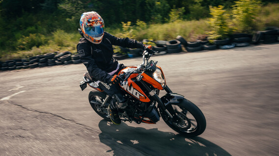 İki Kişi için Motosiklet Sürüş Eğitimi Restoranlar Bursa'da - İki Kişi için Motosiklet Sürüş Eğitimi