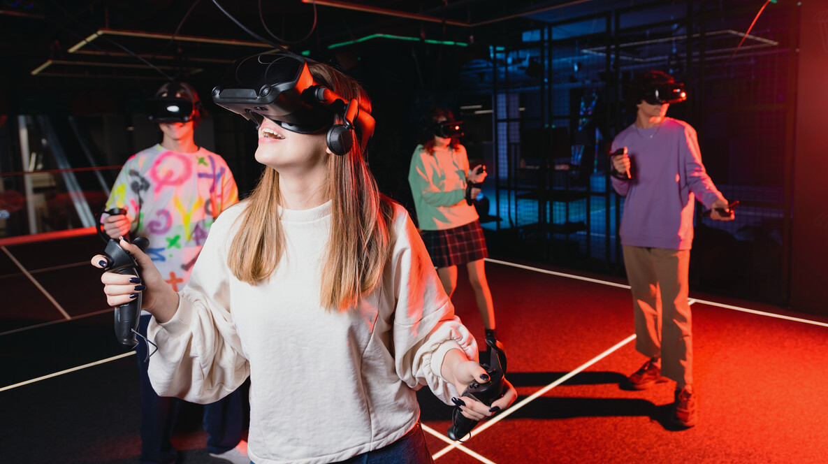 Arkadaş Grubu için VR Sanal Gerçeklik Oyunu Kız Arkadaşa Hediye Muğla'da - Arkadaş Grubu için VR Sanal Gerçeklik Oyunu