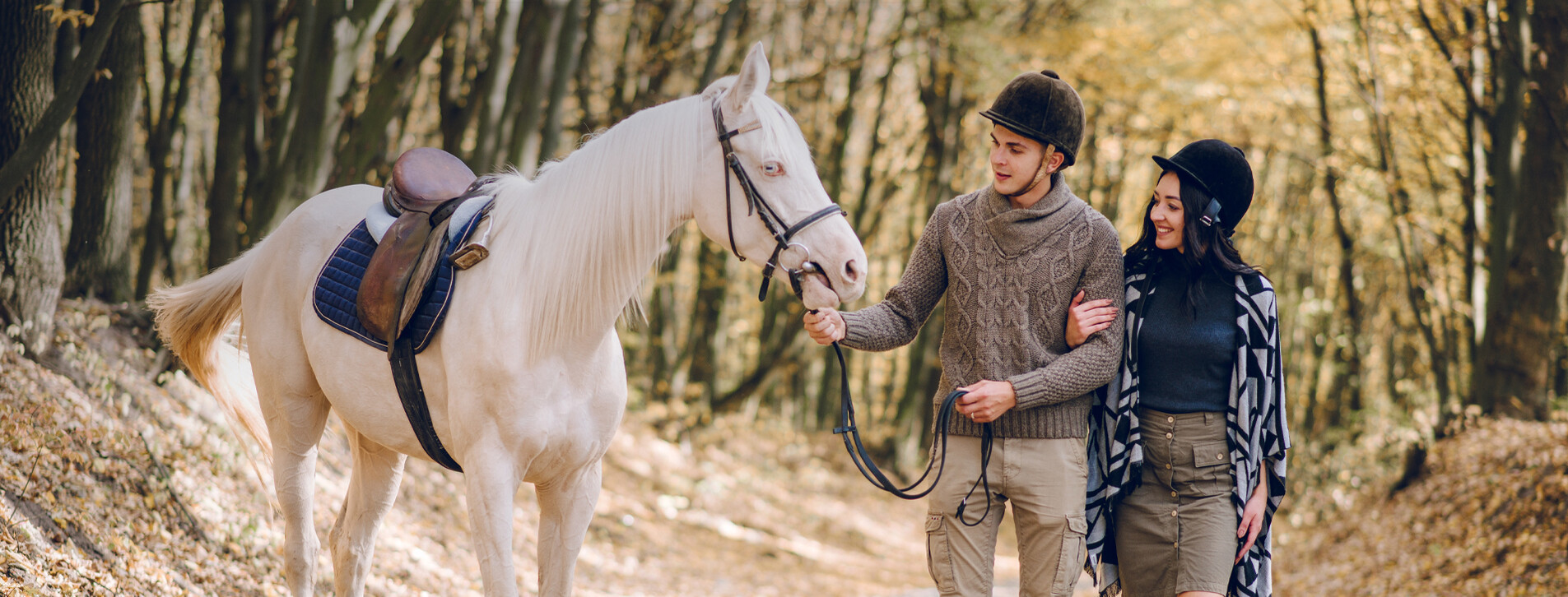 Fotoğraf 1 - Arkadaş Grubu için Ormanda At Gezisi