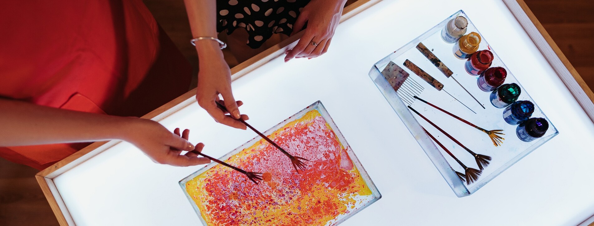 Fotoğraf 1 - İki kişi için Geleneksel Su Ebru Atölyesi