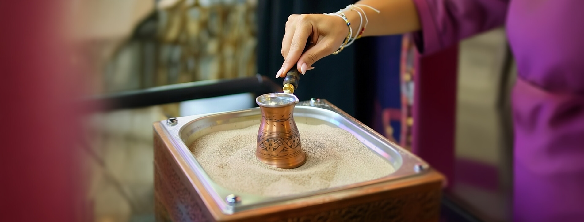 Fotoğraf 1 - Kumda Türk Kahvesi Yapımı Atölyesi