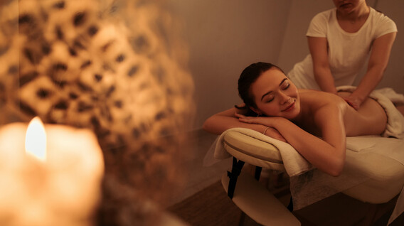 Aroma Masajı Aroma Masajı