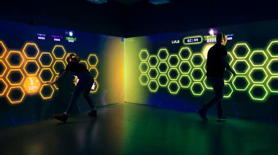 Arkadaş Grubu için XPZONE'de Yenilikçi İnteraktif Oyunlar Arkadaş Grubu için XPZONE'de Yenilikçi İnteraktif Oyunlar