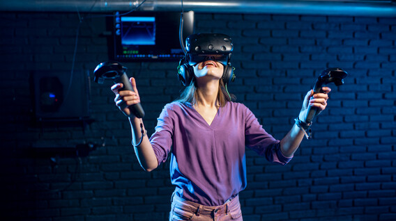 VR Sanal Gerçeklik Oyunu VR Sanal Gerçeklik Oyunu