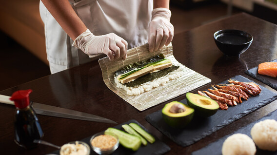 Sushi Yapım Dersi Sushi Yapım Dersi