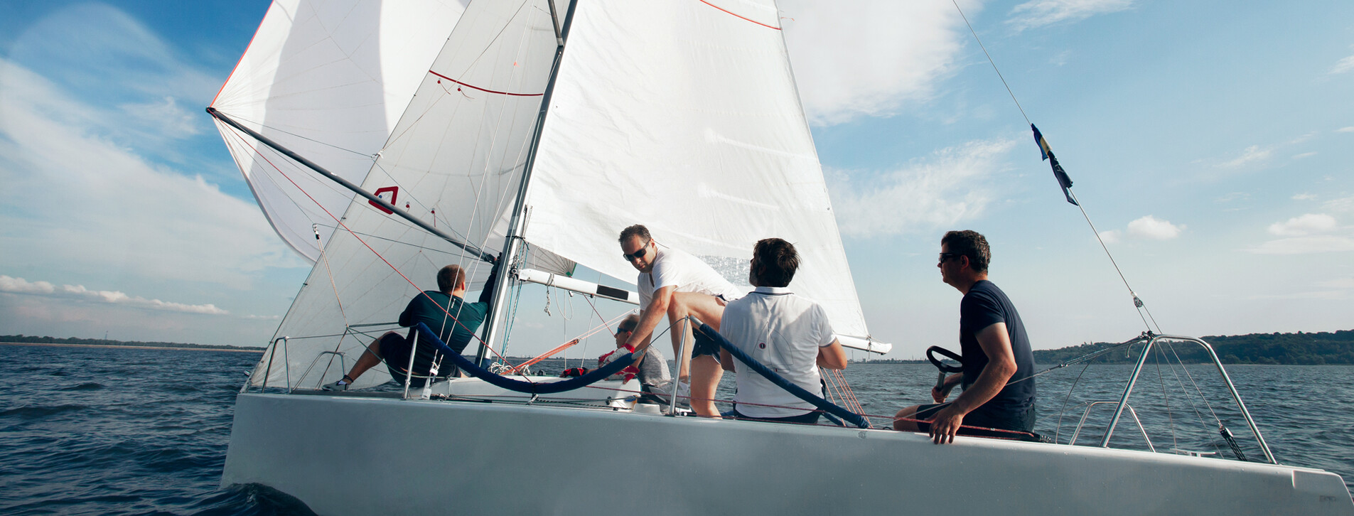 Fotoğraf 1 - İstanbul'da Arkadaş Grubu için Yelken ile Tanışma Eğitimi