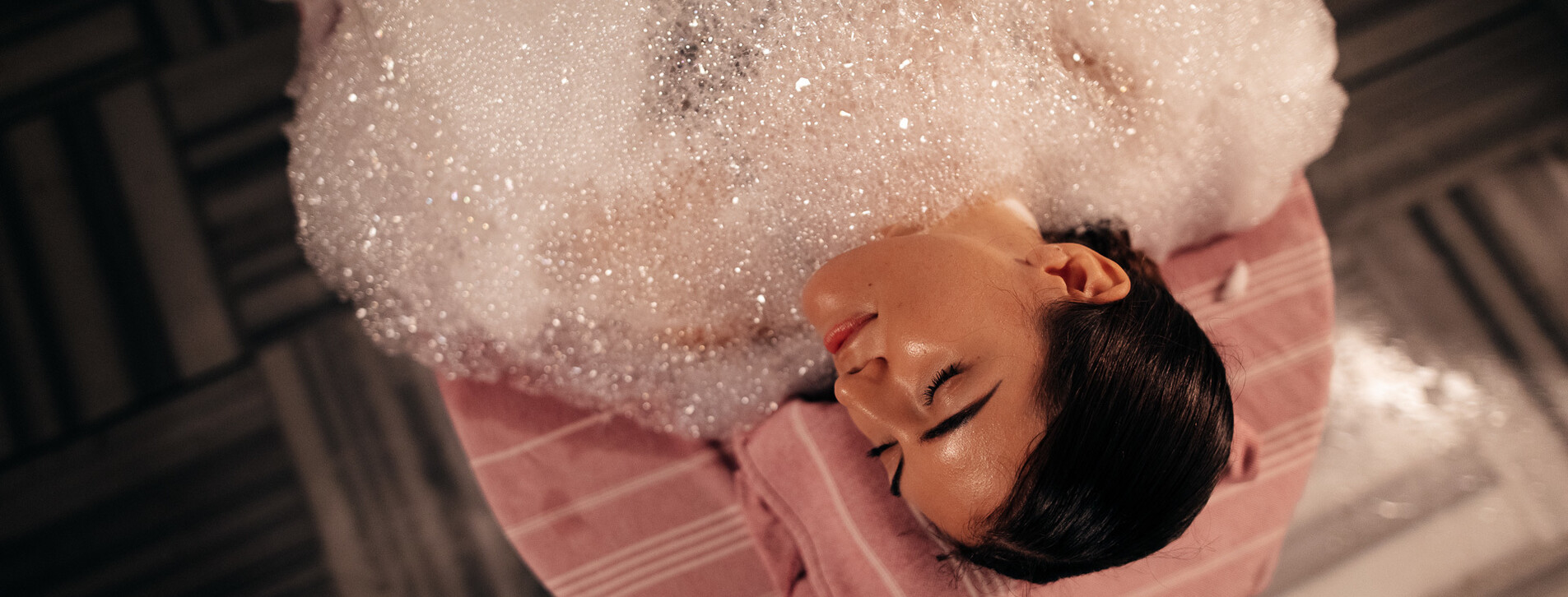 İki Kişi için Geleneksel Kese & Köpük Masajı - 3 Fotoğraf 3 - İki Kişi için Geleneksel Kese & Köpük Masajı