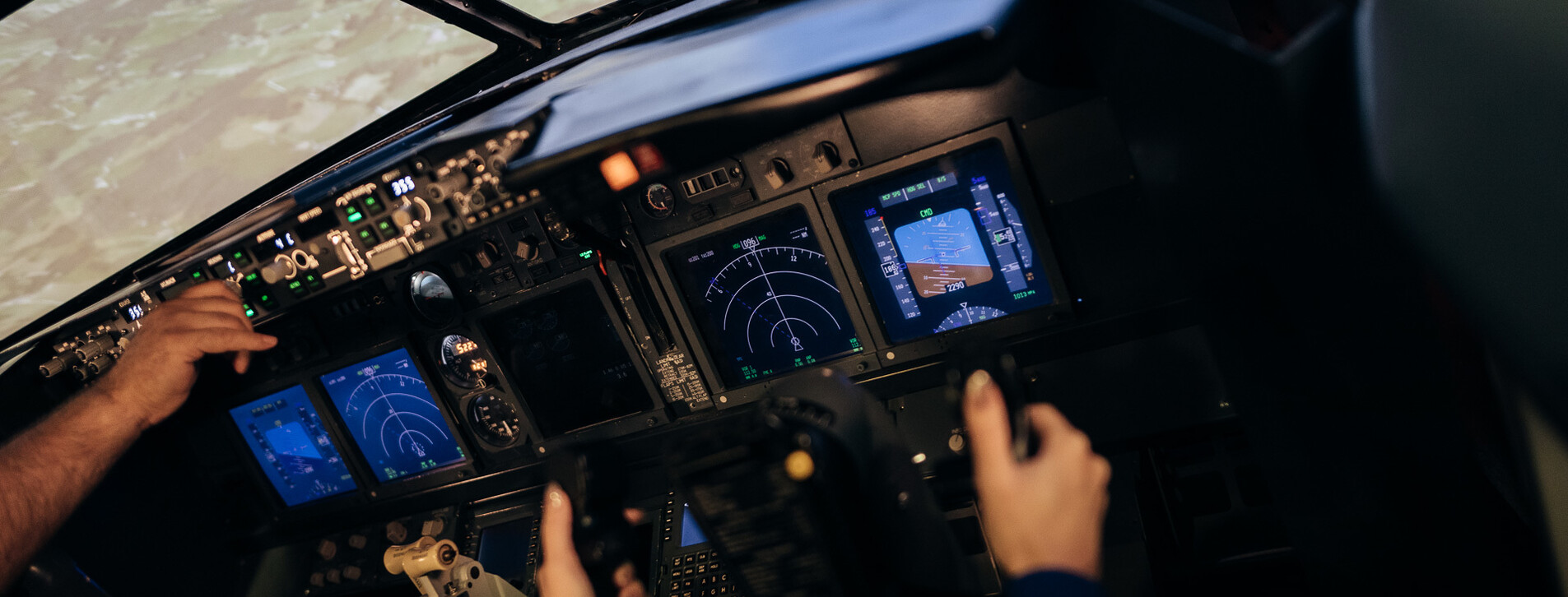 İki Kişi için Boeing 737 Uçuş Simülatörü Deneyimi - 3 Fotoğraf 3 - İki Kişi için Boeing 737 Uçuş Simülatörü Deneyimi