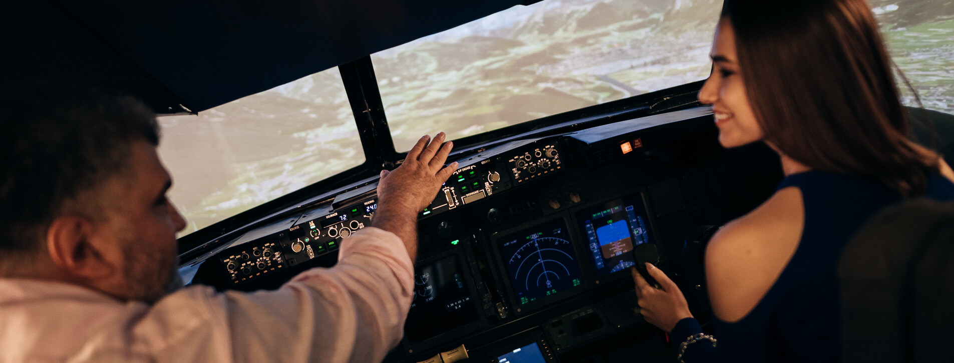 İki Kişi için Boeing 737 Uçuş Simülatörü Deneyimi - 6 Fotoğraf 6 - İki Kişi için Boeing 737 Uçuş Simülatörü Deneyimi