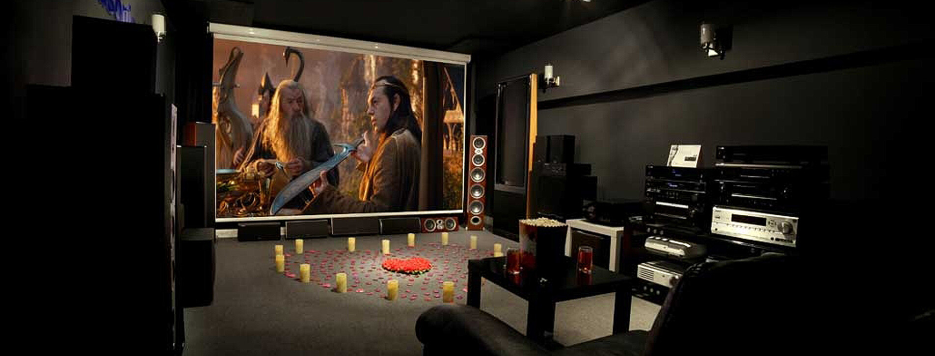 İstanbul'da İki Kişi için Romantik Sinema Keyfi - 5 Fotoğraf 5 - İki Kişi için Romantik Sinema Keyfi