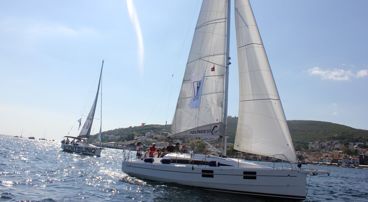 Cenoa Sailing - Yelken Okulu - 1 Fotoğraf 1 - Cenoa Sailing - Yelken Okulu