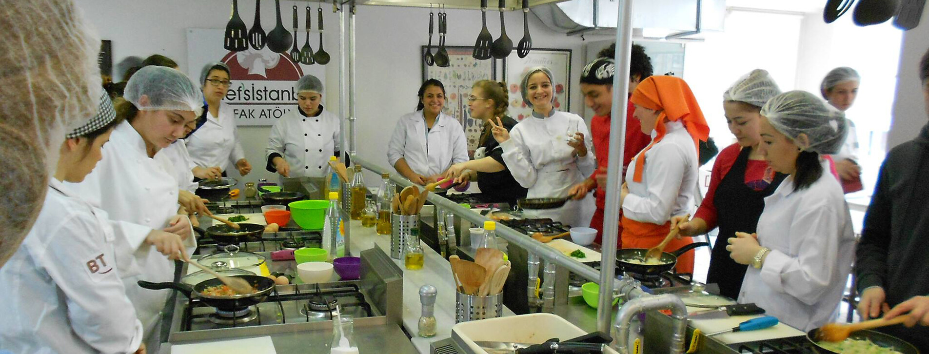 İstanbul'da Yemek Kursu - 10 Fotoğraf 10 - İstanbul'da Yemek Kursu