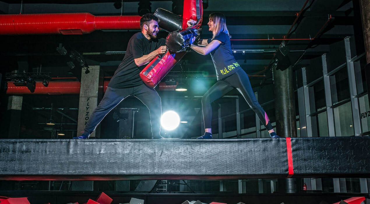 FlyZone - Trambolin Parkı (Mall of İstanbul Şubesi) - 2 Fotoğraf 2 - FlyZone - Trambolin Parkı (Mall of İstanbul Şubesi)