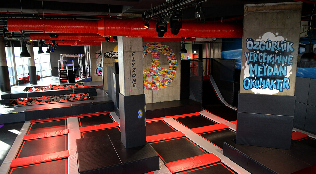 FlyZone - Trambolin Parkı (Mall of İstanbul Şubesi) - 8 Fotoğraf 8 - FlyZone - Trambolin Parkı (Mall of İstanbul Şubesi)