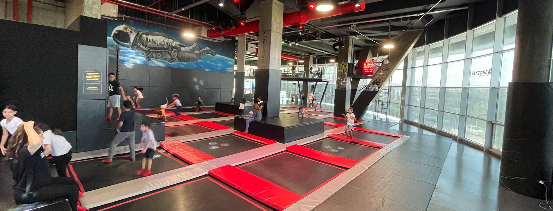 İki Çocuk için Trambolin Parkı - 21 Fotoğraf 21 - İki Çocuk için Trambolin Parkı