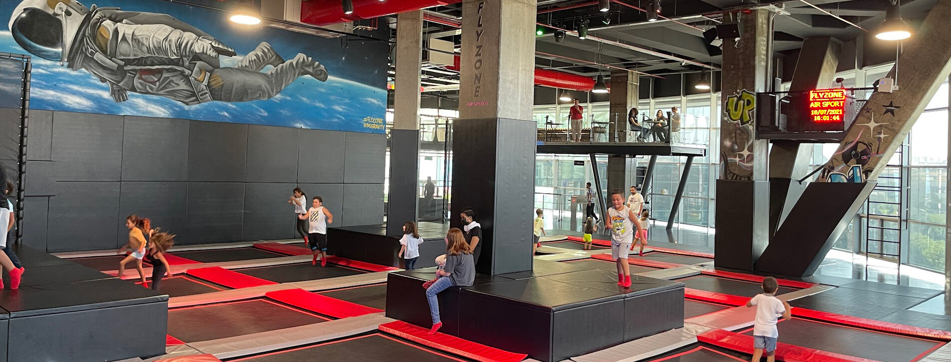 İki Çocuk için Trambolin Parkı - 19 Fotoğraf 19 - İki Çocuk için Trambolin Parkı