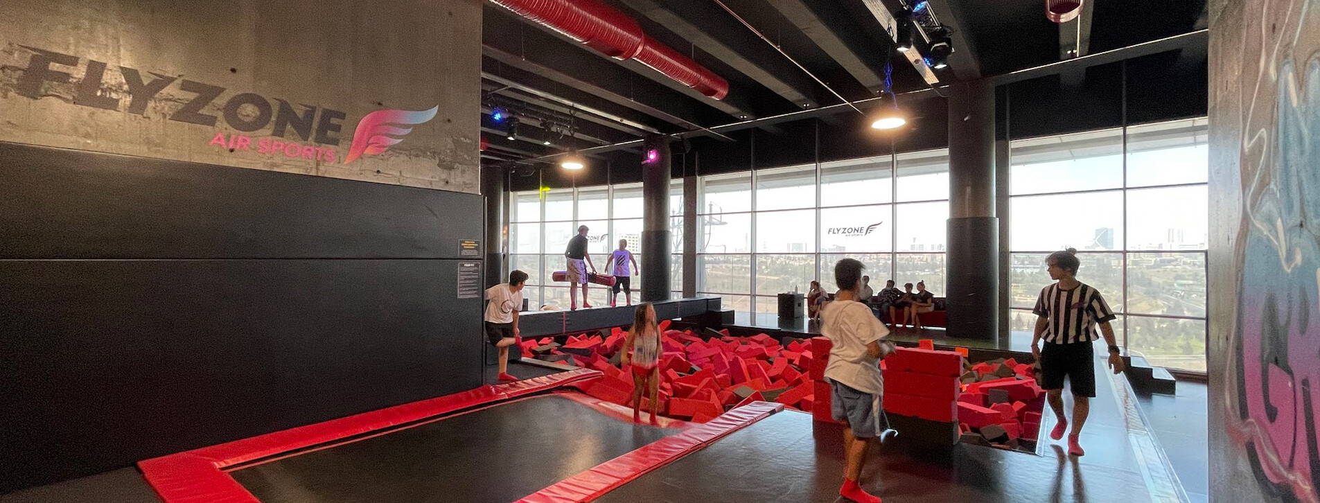 İki Çocuk için Trambolin Parkı - 14 Fotoğraf 14 - İki Çocuk için Trambolin Parkı