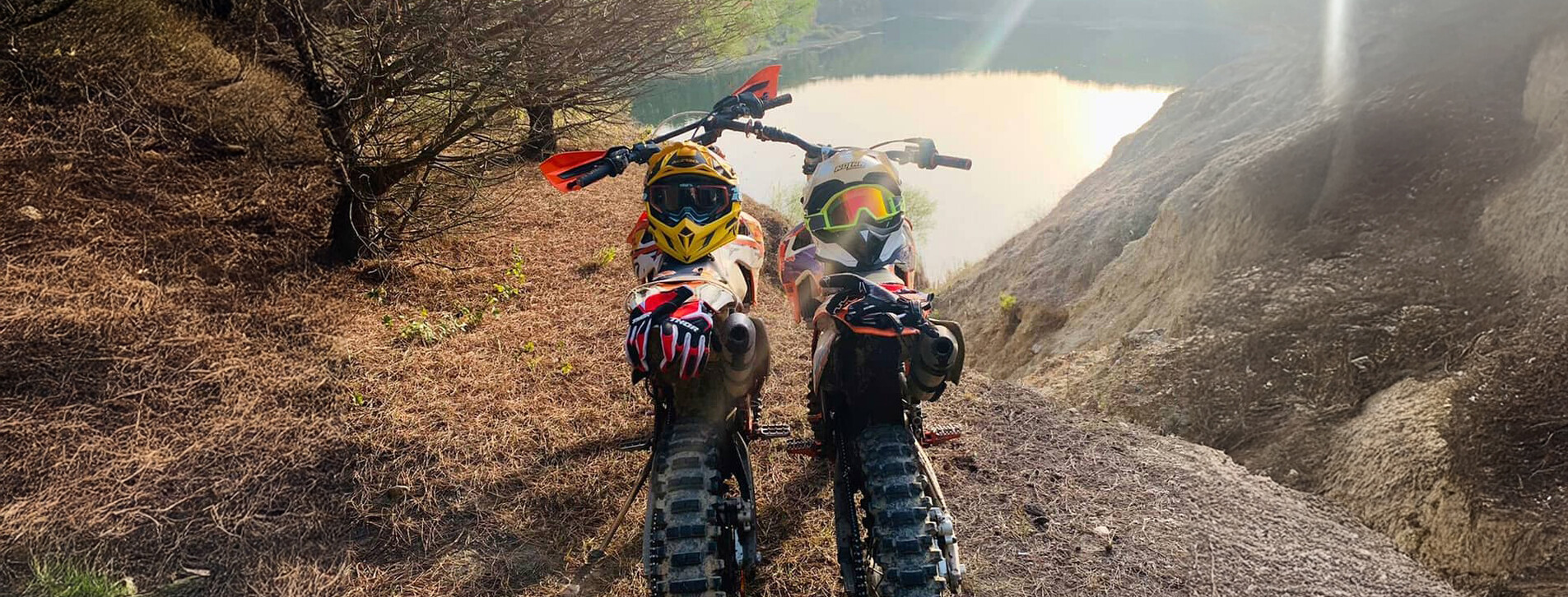 İki Kişi için Enduro Dersi - 7 Fotoğraf 7 - İki Kişi için Enduro Dersi