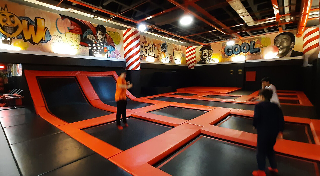 FlyZone - Trambolin Parkı (Torium Şubesi) - 1 Fotoğraf 1 - FlyZone - Trambolin Parkı (Torium Şubesi)