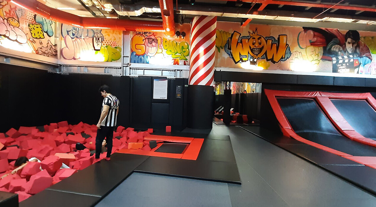 FlyZone - Trambolin Parkı (Torium Şubesi) - 1 Fotoğraf 1 - FlyZone - Trambolin Parkı (Torium Şubesi)