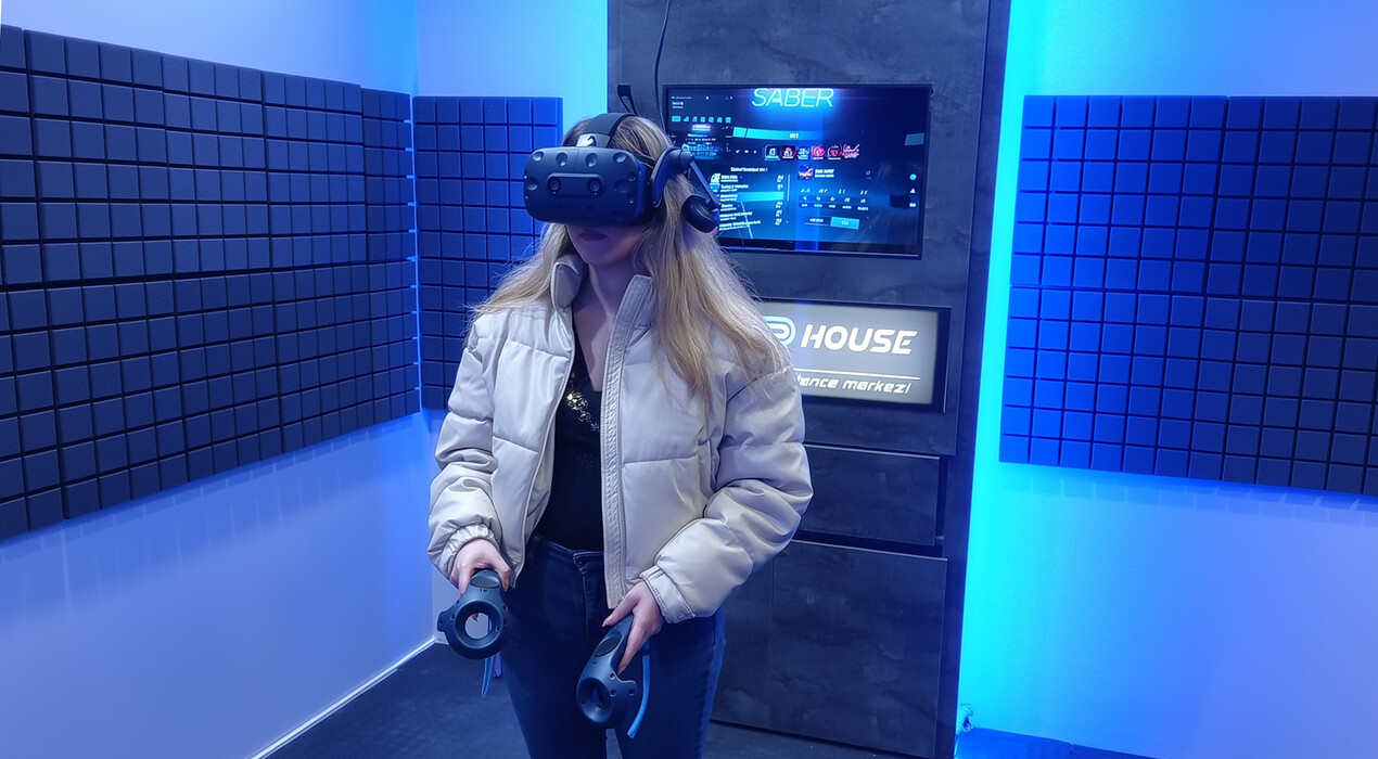 VR House - Sanal Gerçeklik Eğlence Merkezi - 2 Fotoğraf 2 - VR House - Sanal Gerçeklik Eğlence Merkezi