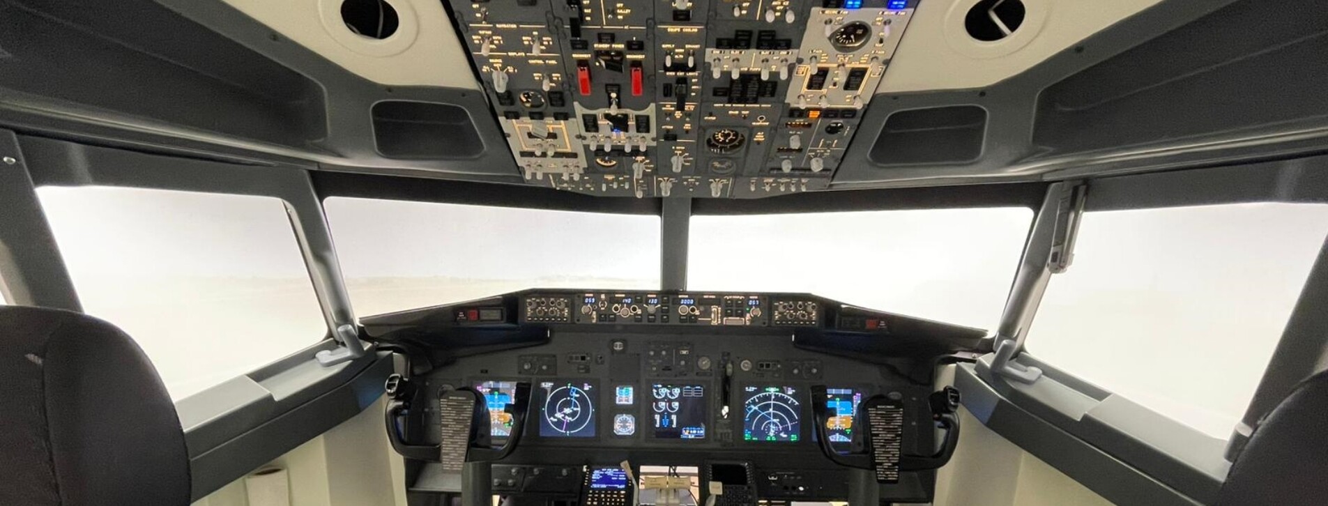 İki Kişi için Boeing 737 Uçuş Simülatörü Deneyimi - 30 Fotoğraf 30 - İki Kişi için Boeing 737 Uçuş Simülatörü Deneyimi