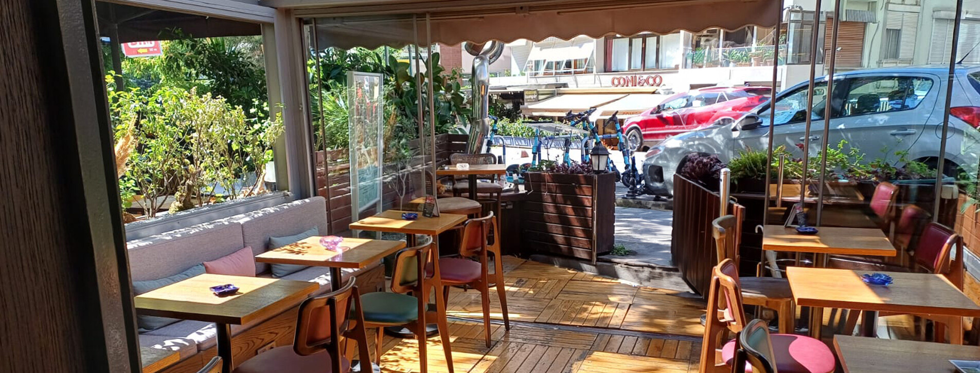 İstanbul'da Arkadaş Grubu için Şarap Barında bir Akşam - 9 Fotoğraf 9 - Arkadaş Grubu için Şarap Barında bir Akşam