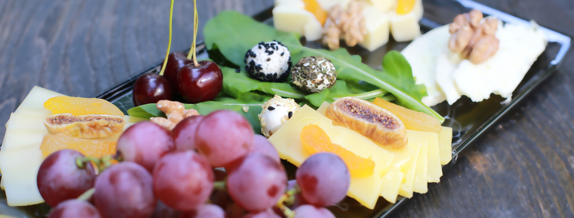 İstanbul'da Arkadaş Grubu için Şarap Barında bir Akşam - 5 Fotoğraf 5 - Arkadaş Grubu için Şarap Barında bir Akşam