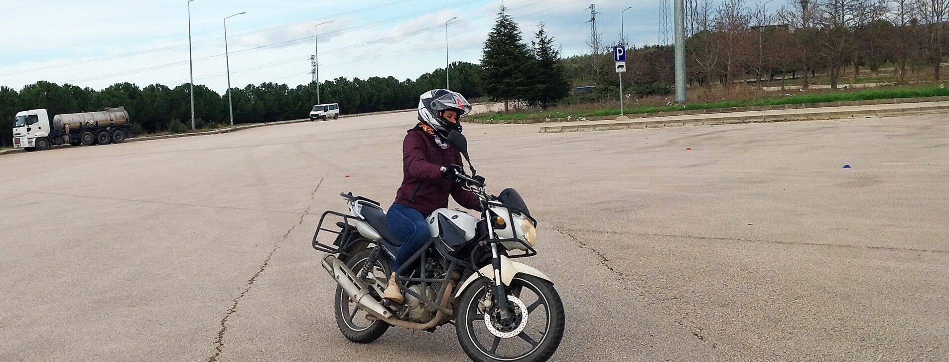 Bursa`da Motosiklet Sürüş Eğitimi - 3 Fotoğraf 3 - Motosiklet Sürüş Eğitimi