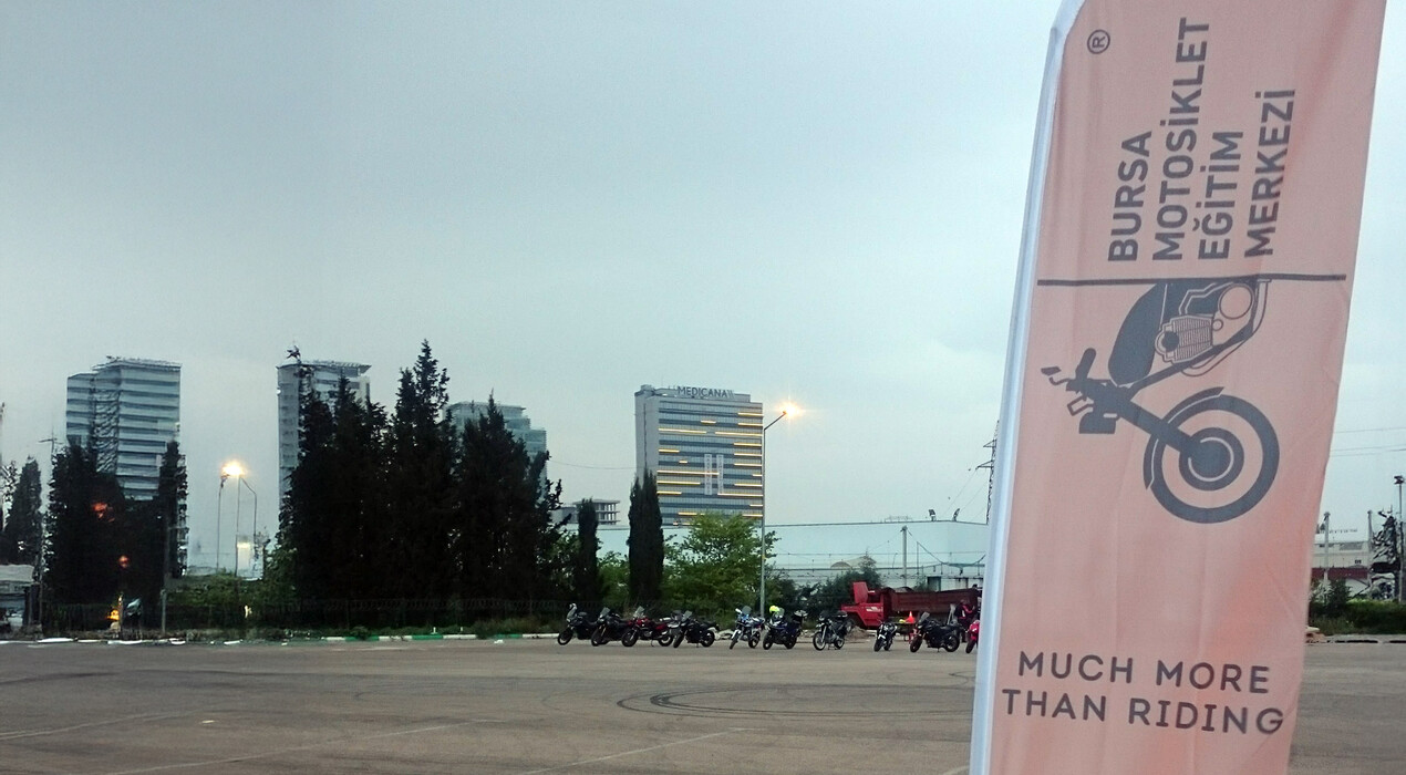 Bursa Motosiklet Eğitim Merkezi - 8 Fotoğraf 8 - Bursa Motosiklet Eğitim Merkezi