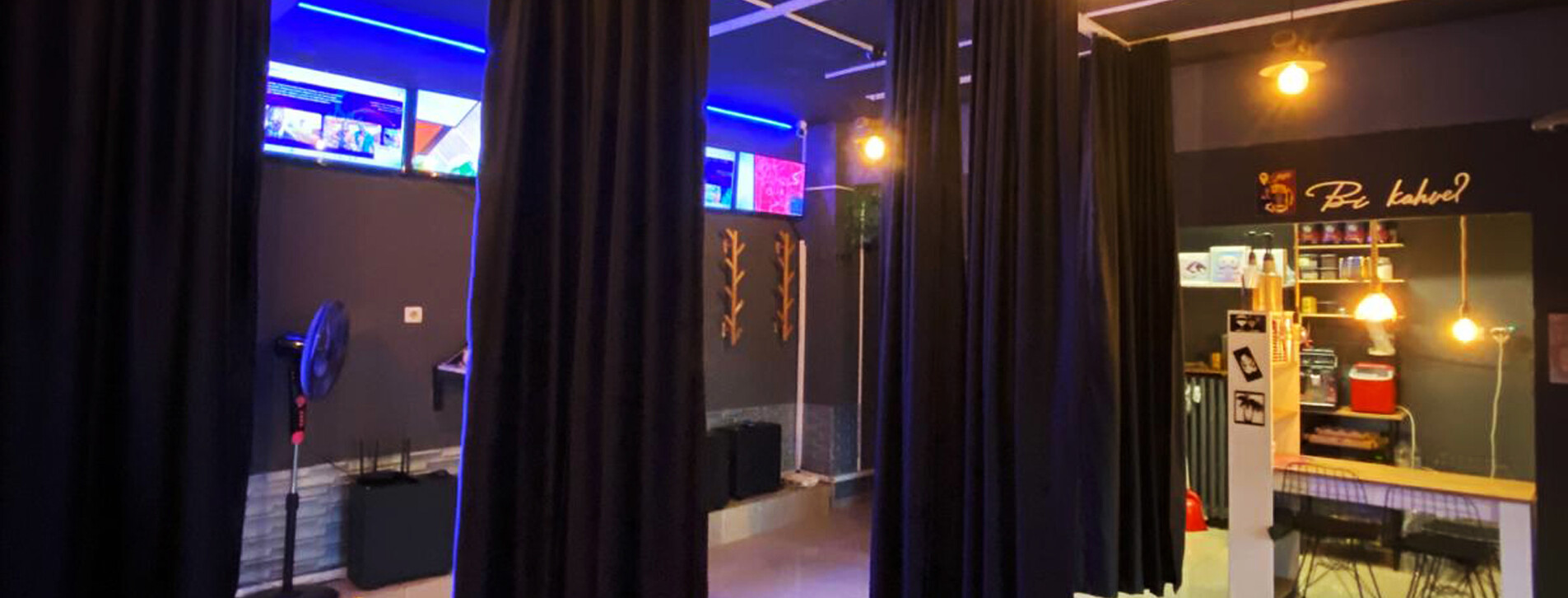 Izmir`de İki Kişi için VR Sanal Gerçeklik Oyunu - 7 Fotoğraf 7 - İki Kişi için VR Sanal Gerçeklik Oyunu